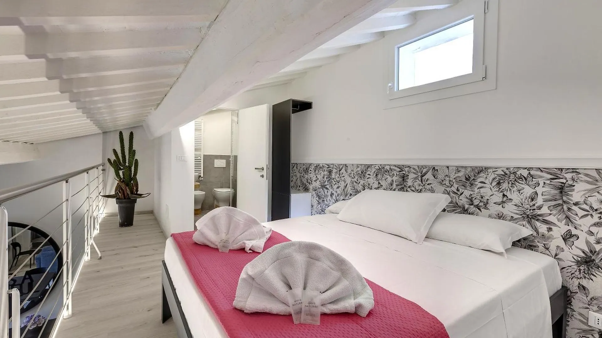 Tamara & Clotilde Apartments By Mamo 佛罗伦萨 0*,  意大利