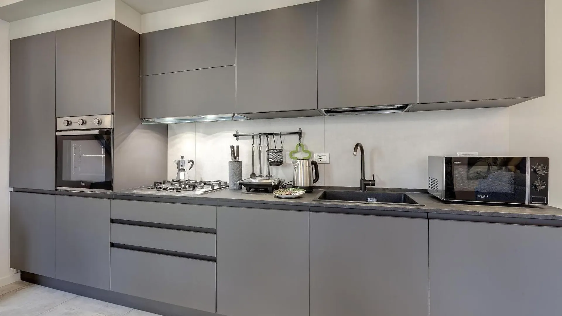 Tamara & Clotilde Apartments By Mamo Florence 0*,  Italy