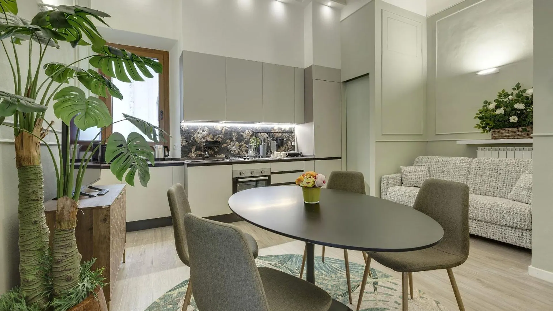 Tamara & Clotilde Apartments By Mamo Florence 0*,