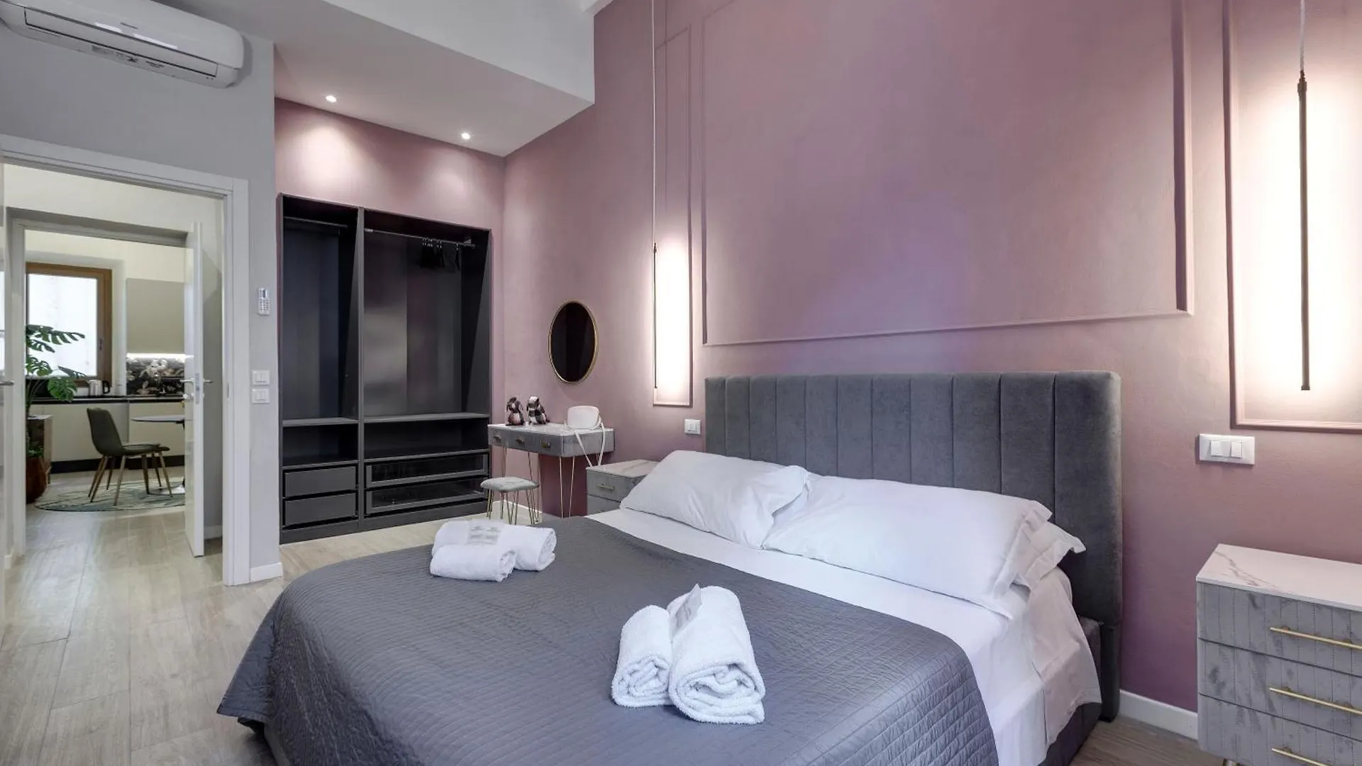 Tamara & Clotilde Apartments By Mamo Florence