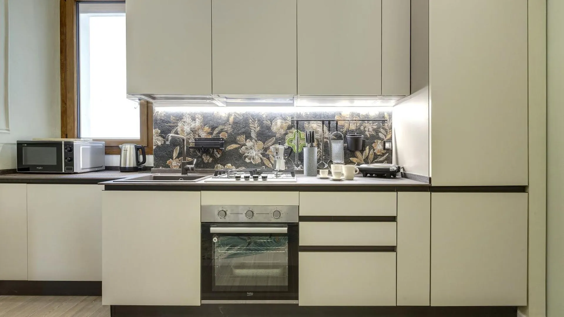Tamara & Clotilde Apartments By Mamo Florence